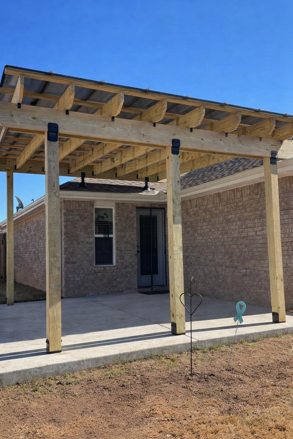 New pergola structure ready for pre-staining – Springfield, MO
