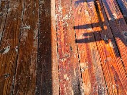 Damaged peeling wood — Springfield MO